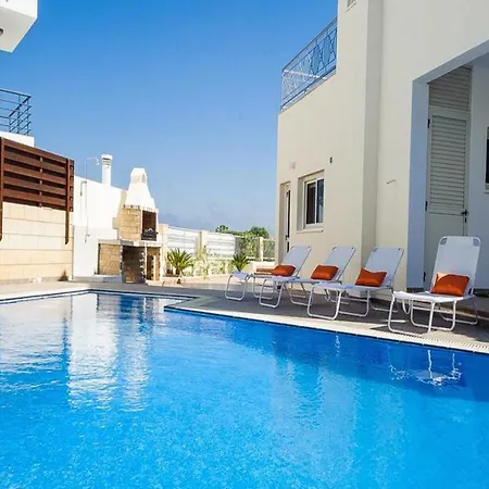 Oceanview Luxury 196 *
